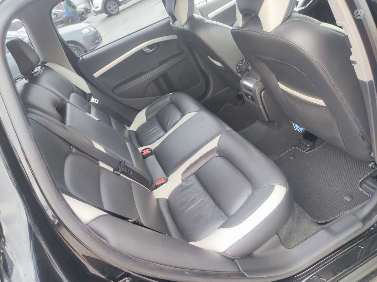 Volvo V70 2013 — photo 6
