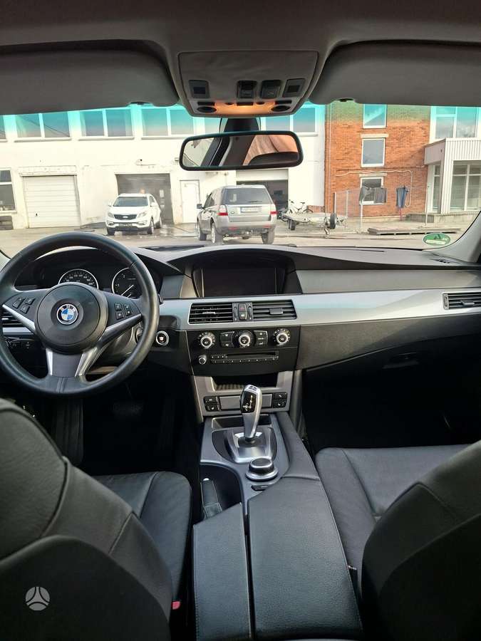 BMW 520 2007 — photo 18