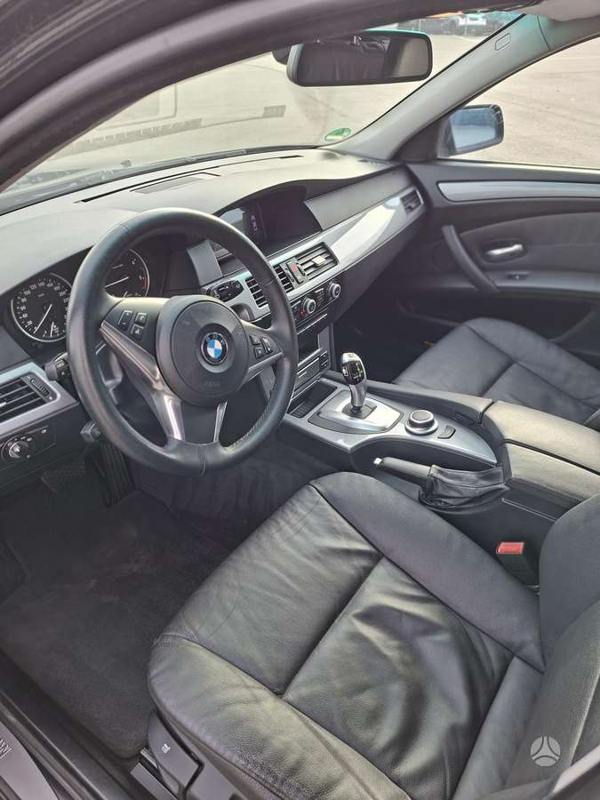 BMW 520 2007 — engine 1995 cm³, 177 HP (130kW)
