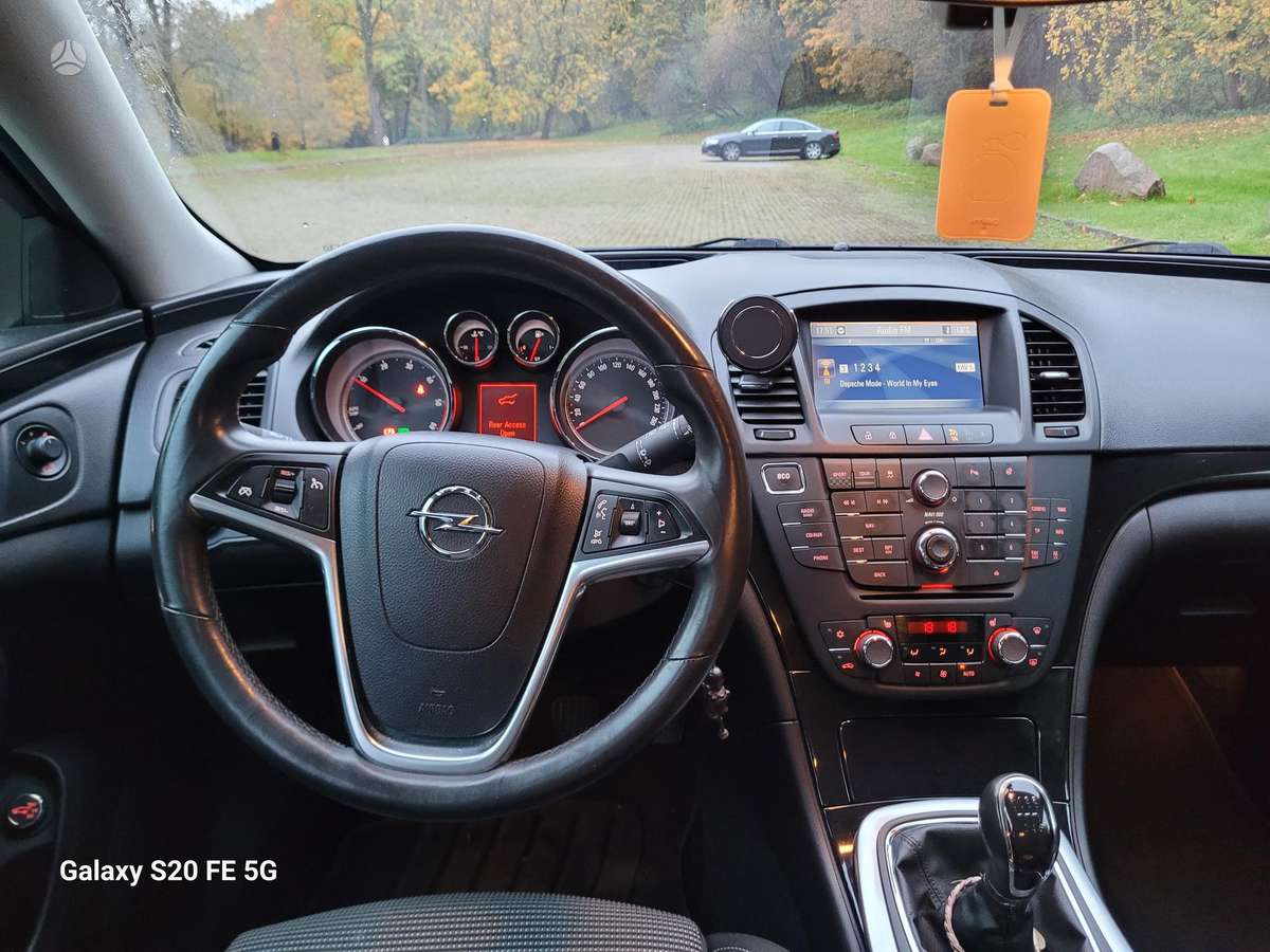 Opel Insignia 2012 — photo 7
