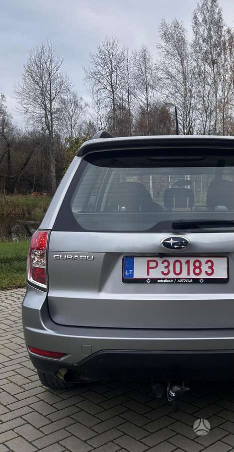 Subaru Forester 2010 — photo 16