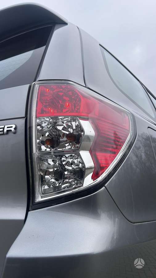 Subaru Forester 2010 — photo 18