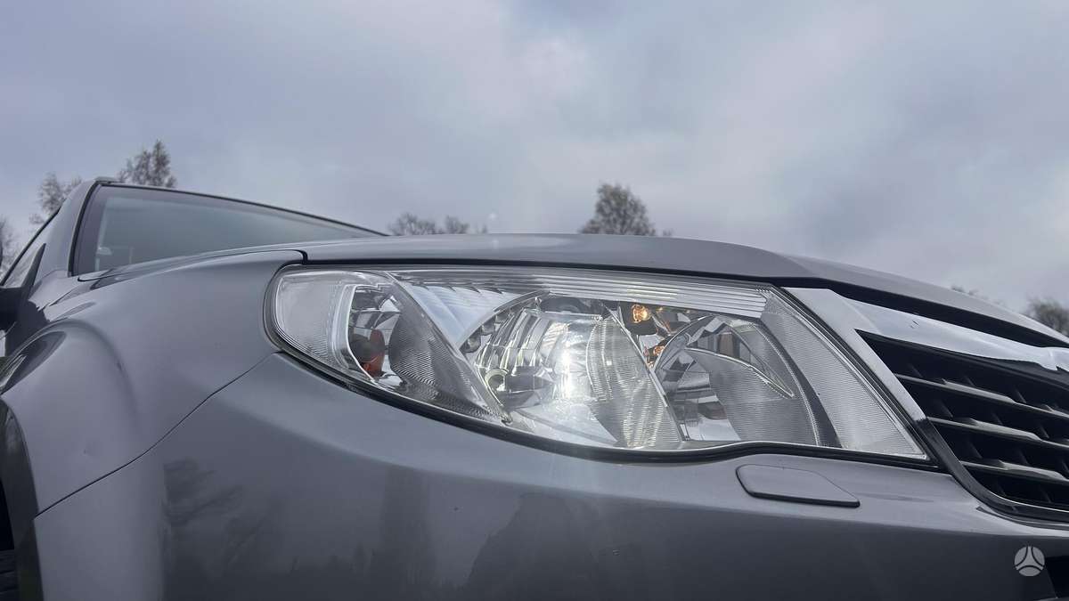 Subaru Forester 2010 — photo 6