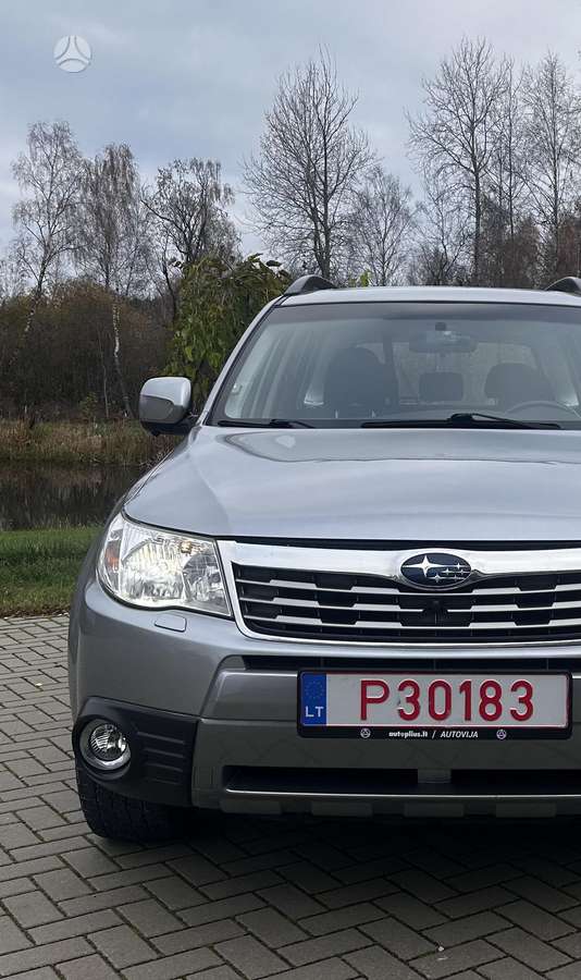 Subaru Forester 2010 — photo 8