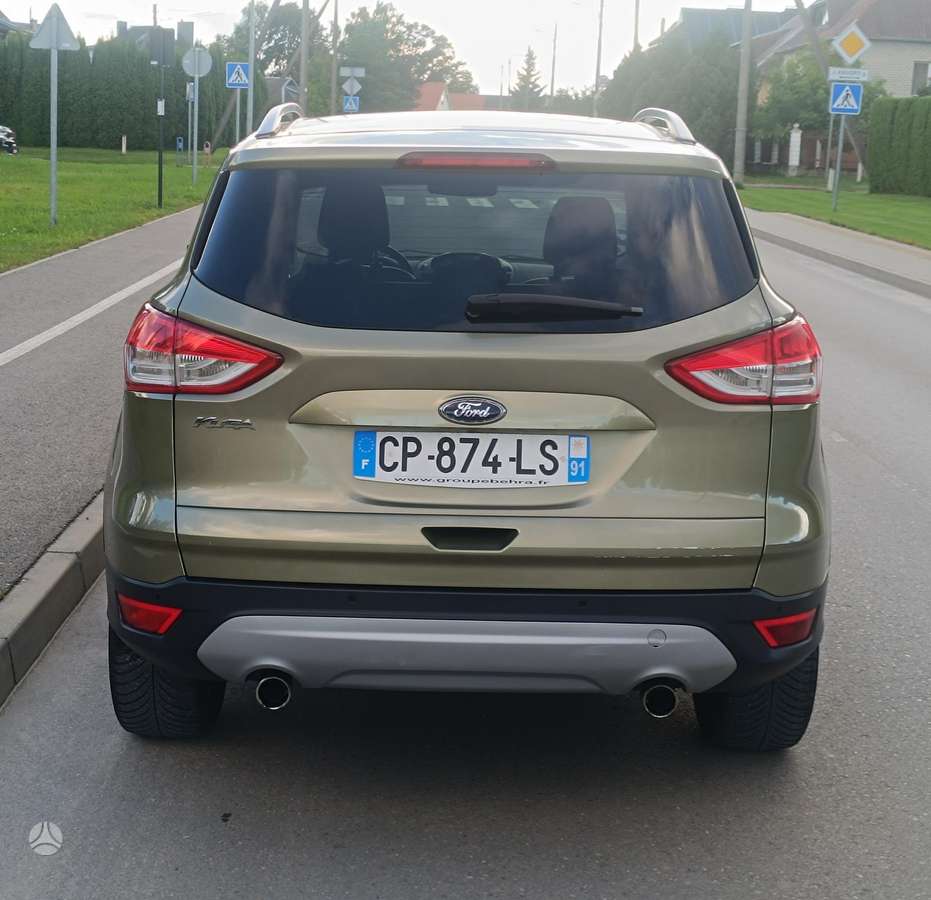 Ford Kuga 2013 — engine 1596 cm³, 150 HP (110kW)