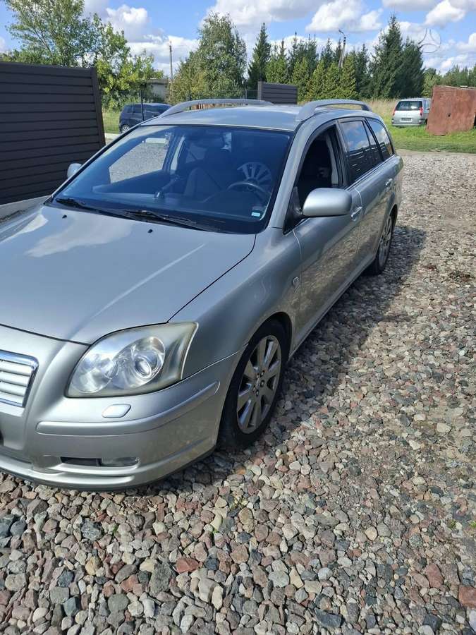 Toyota Avensis, 2006
