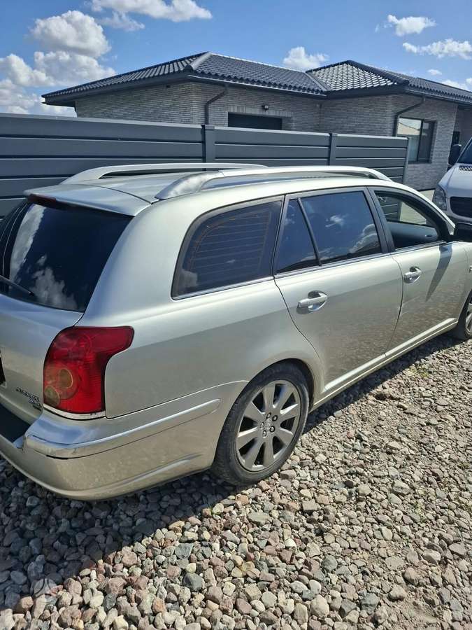 Toyota Avensis 2006 — photo 5