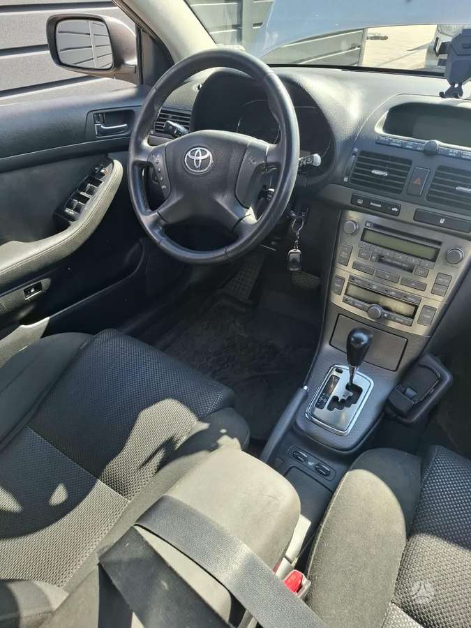 Toyota Avensis 2006 — photo 6