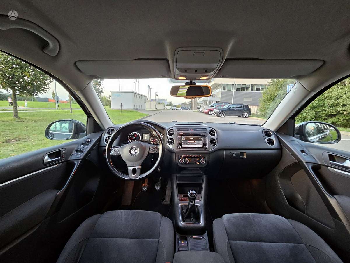 Volkswagen Tiguan 2013 — photo 9
