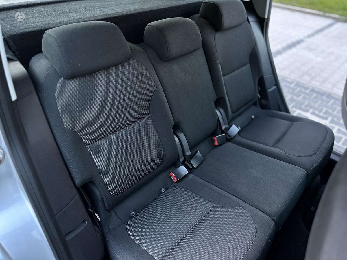 Skoda Yeti 2012 — photo 15