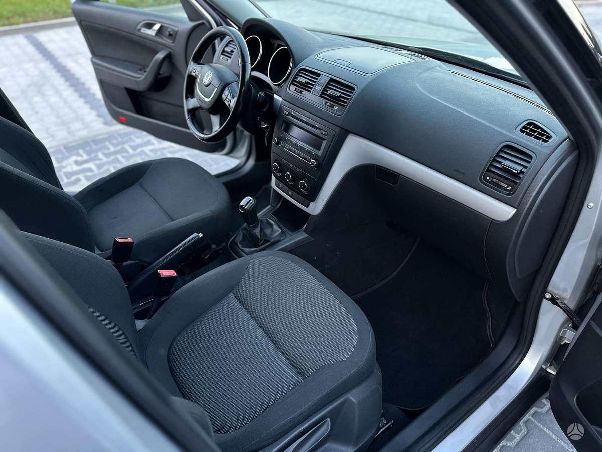Skoda Yeti 2012 — photo 16
