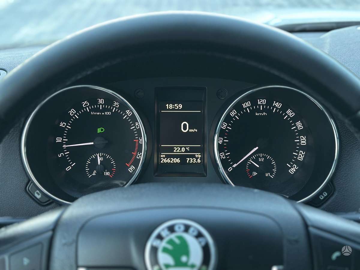 Skoda Yeti 2012 — photo 20