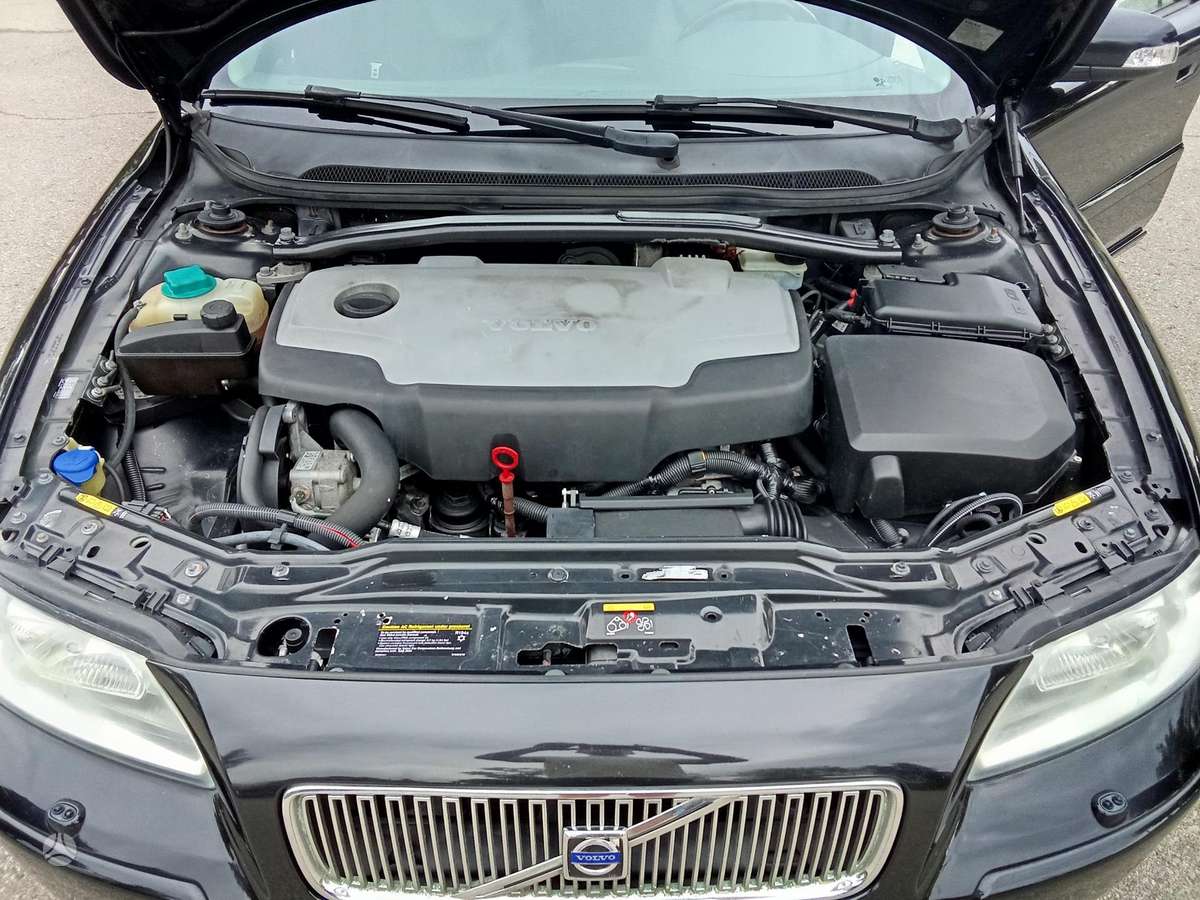 Volvo V70 2007 — photo 14