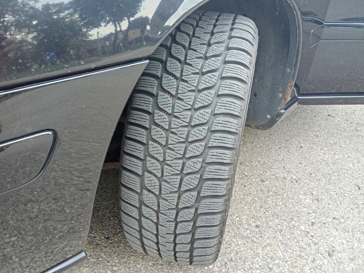 Volvo V70 2007 — photo 15