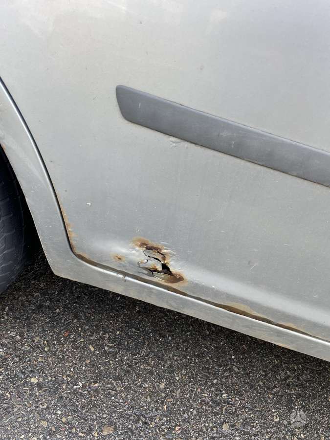 Ford C-MAX 2005 — photo 9