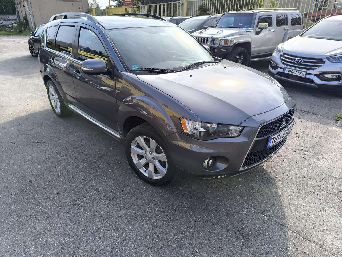Mitsubishi Outlander 2011 — vehicle for AFU Ukraine