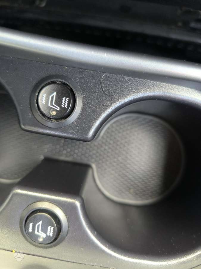 Mitsubishi Outlander 2011 — photo 15