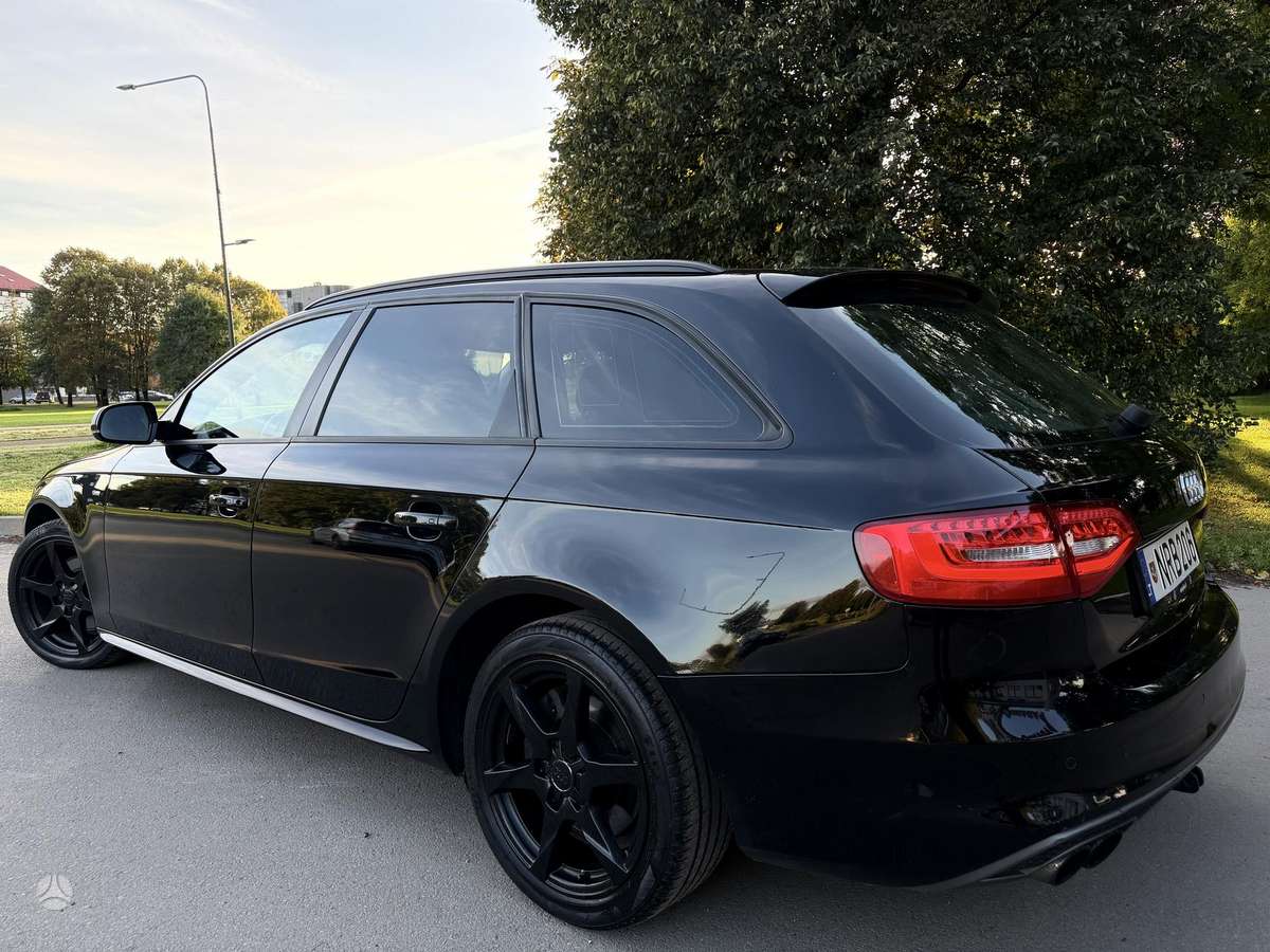 Audi A4 2013 — photo 19