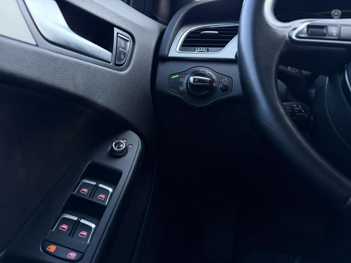 Audi A4 2013 — photo 7