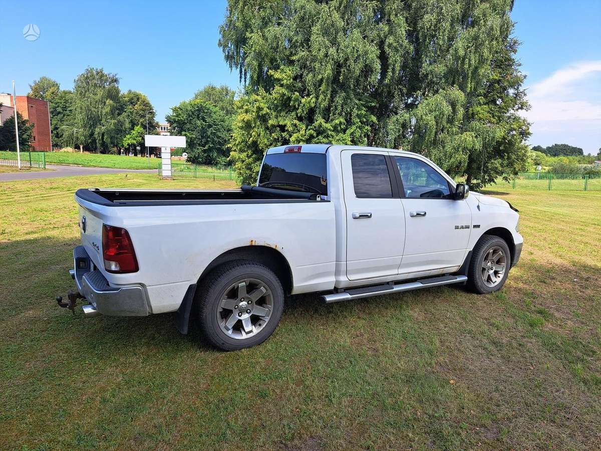 Dodge Ram 2010 — photo 6