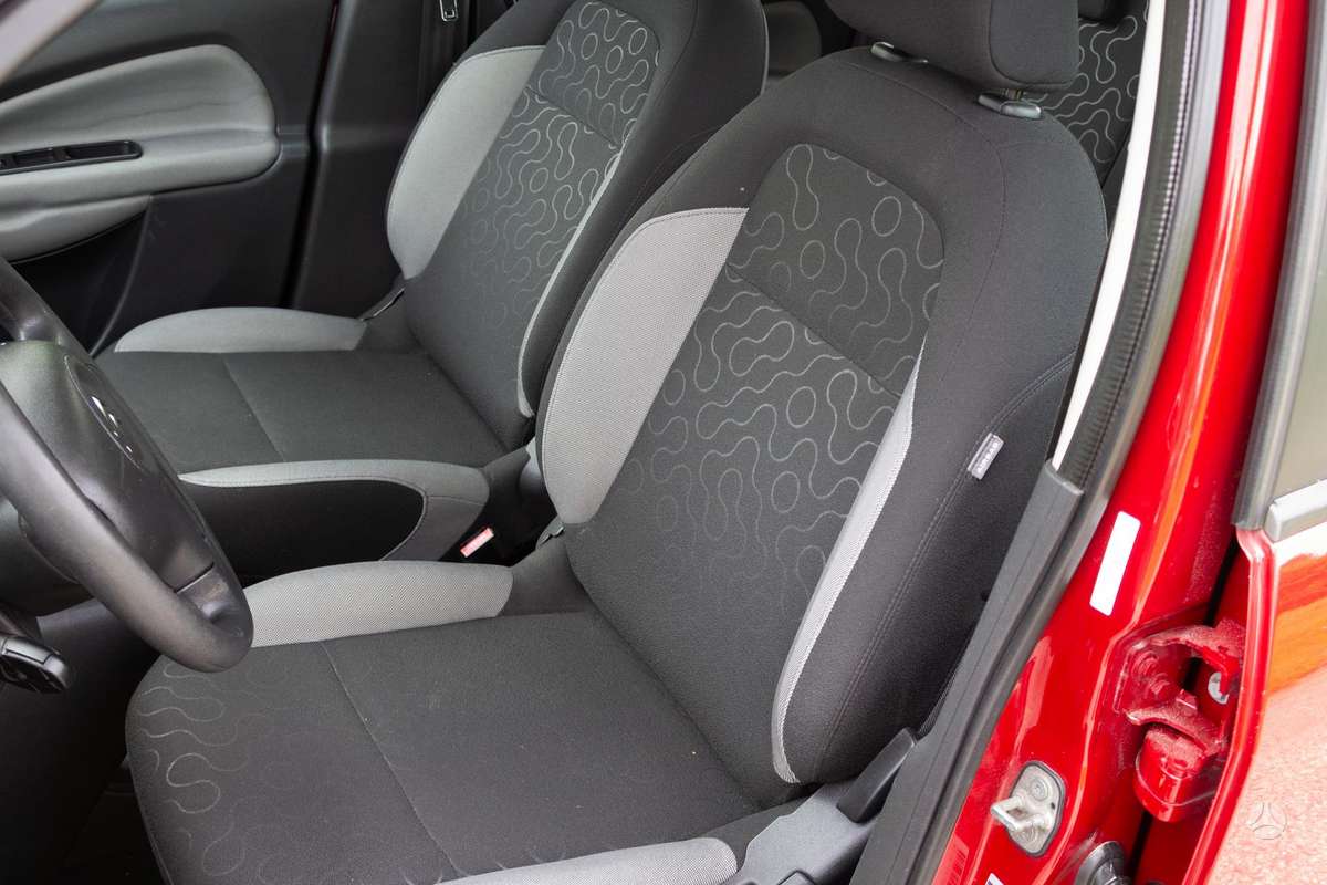 Citroen C3 2012 — photo 12