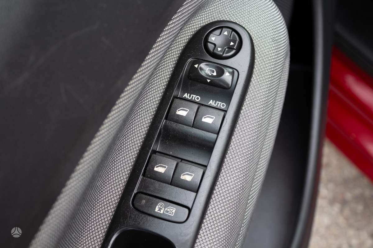 Citroen C3 2012 — photo 19