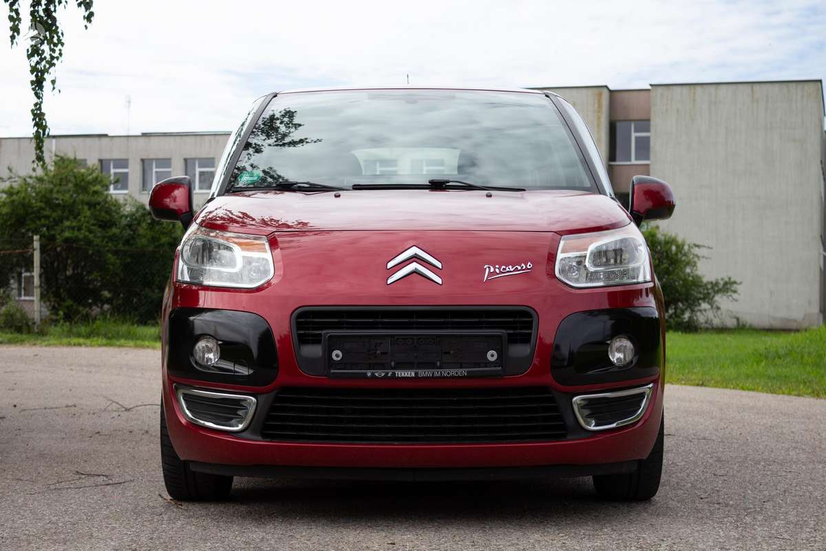 Citroen C3 2012 — rear view
