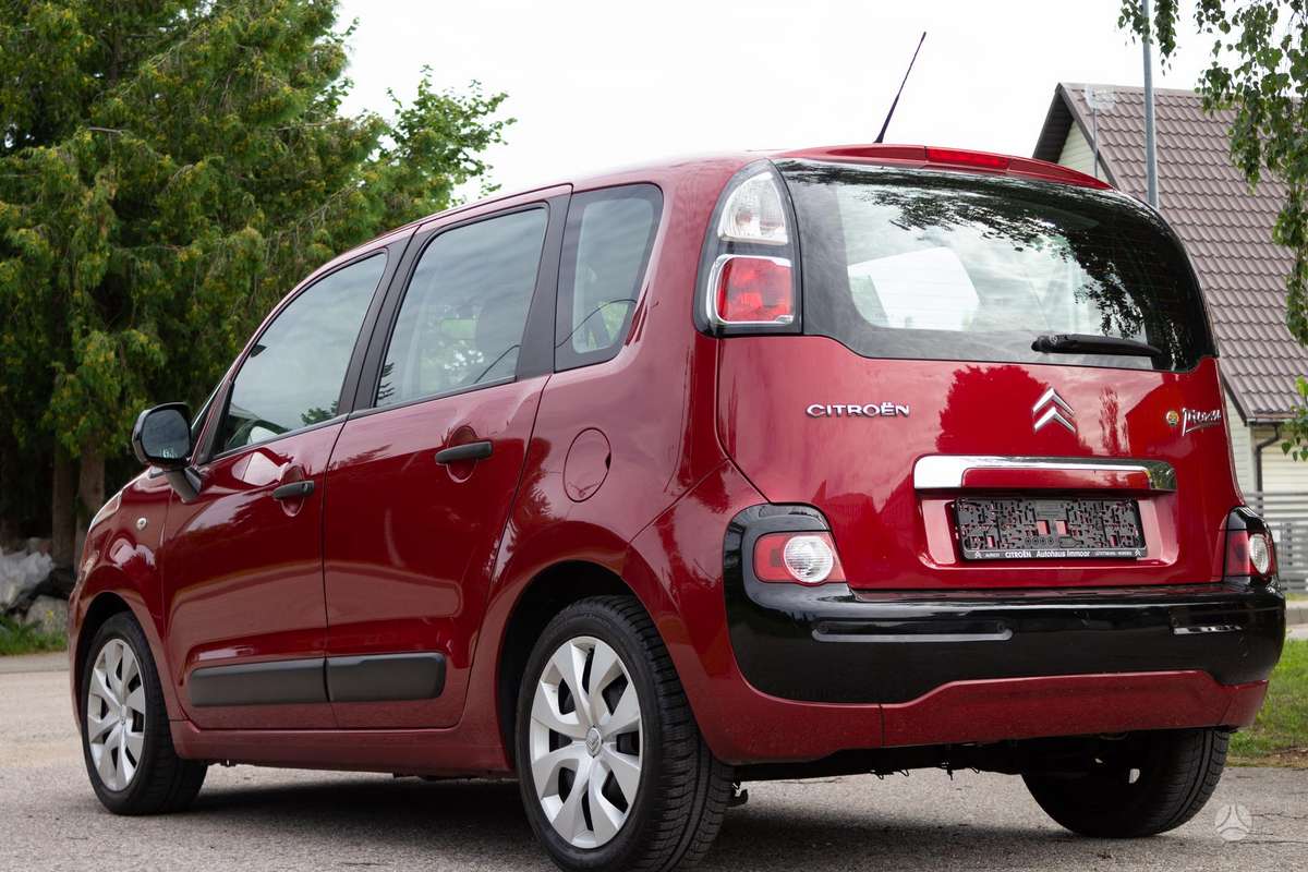 Citroen C3 2012 — engine 1560 cm³, 92 HP (68kW)