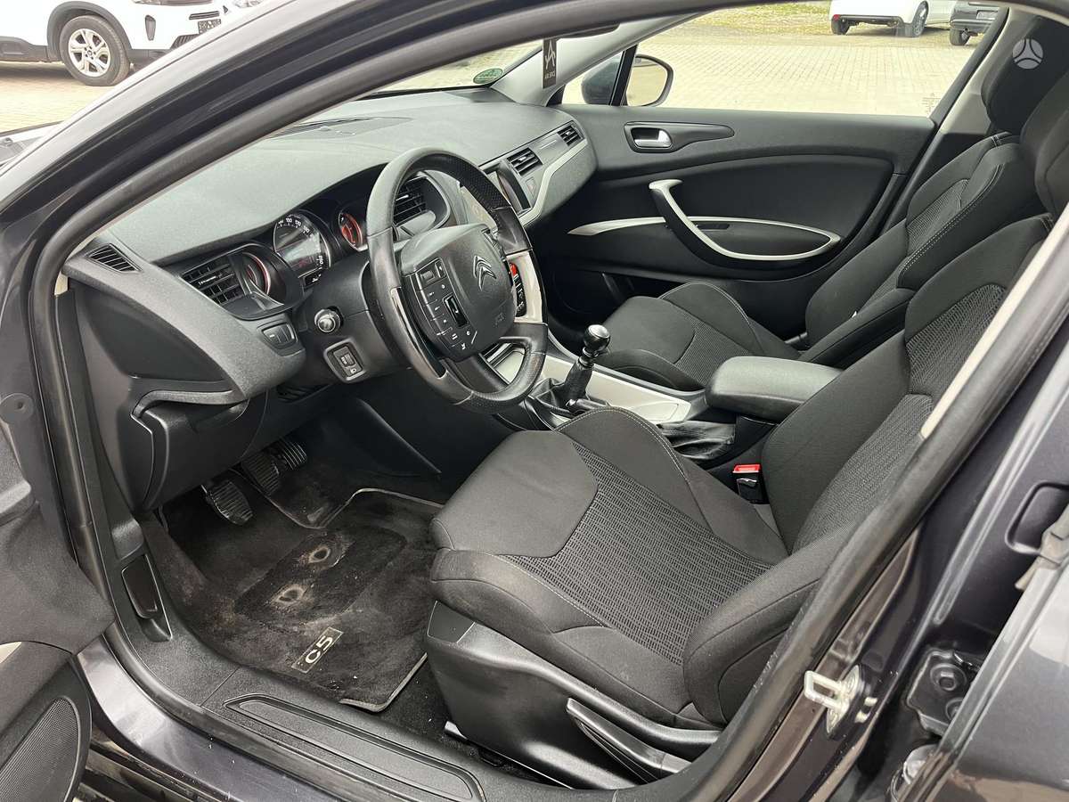 Citroen C5 2013 — photo 12