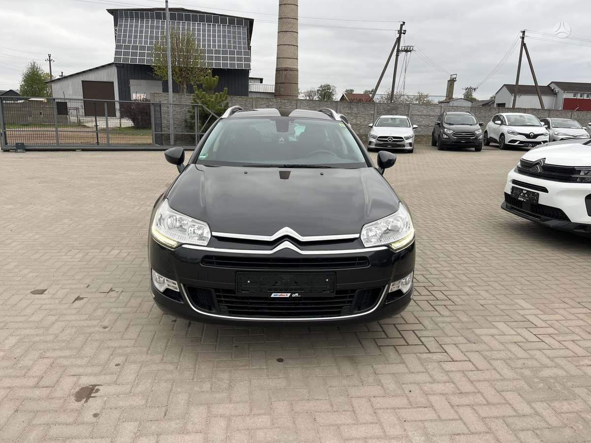 Citroen C5 2013 — rear view