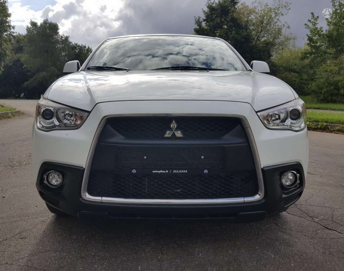 Mitsubishi ASX 2010 — rear view