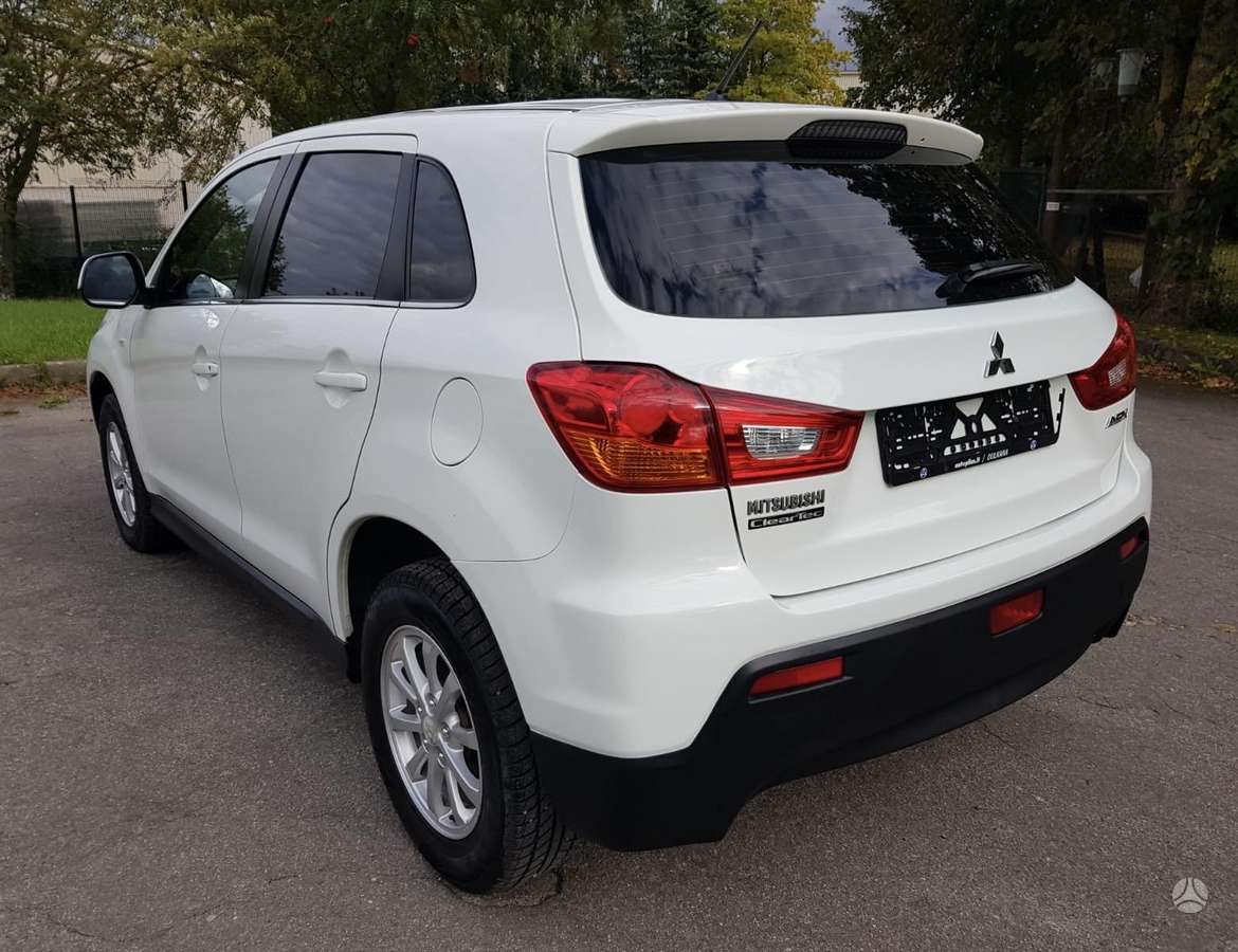 Mitsubishi ASX 2010 — photo 6