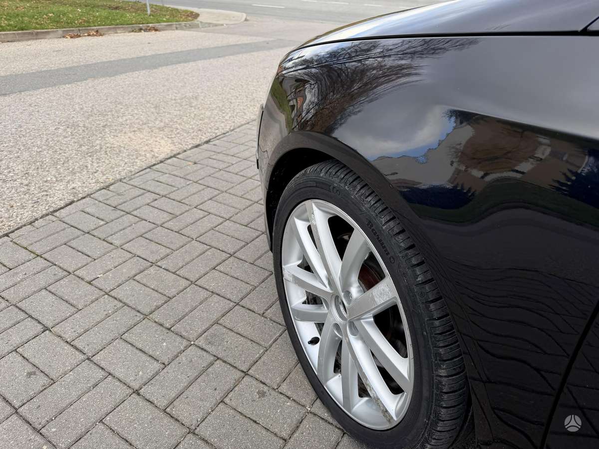Volkswagen Passat 2009 — photo 11