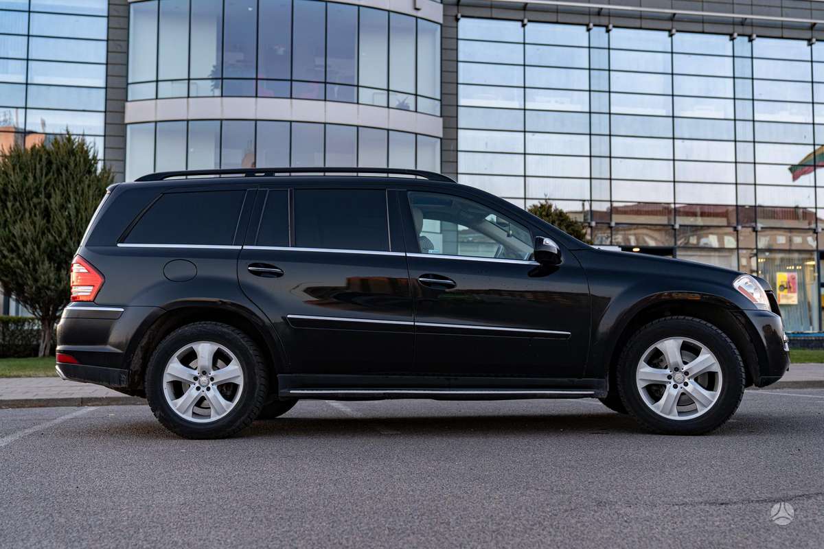 Mercedes-Benz GL450 2009 — photo 5