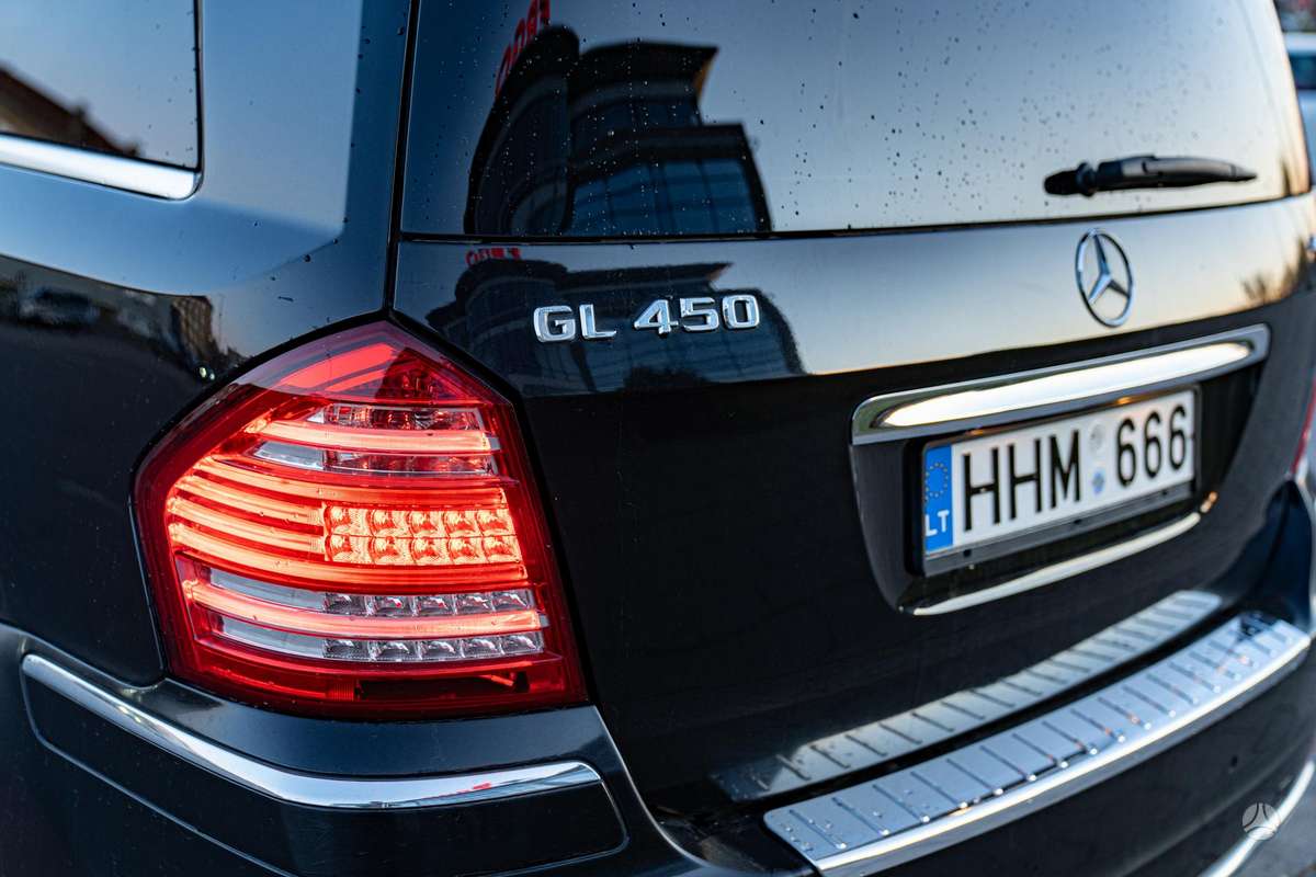 Mercedes-Benz GL450 2009 — photo 8