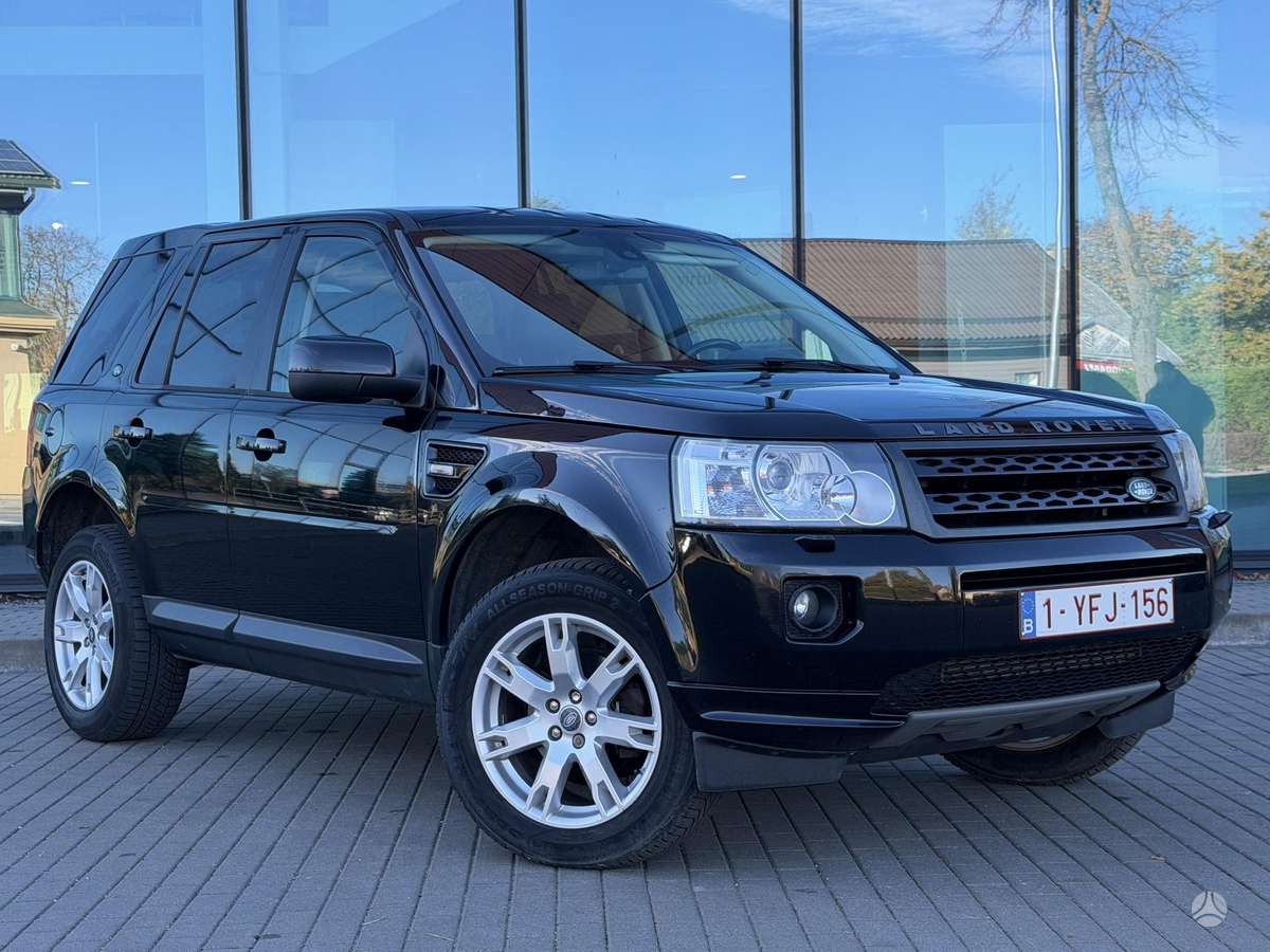 Land Rover 2011 — вигляд ззаду