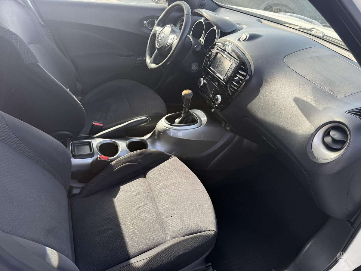 Nissan Juke 2013 — photo 12