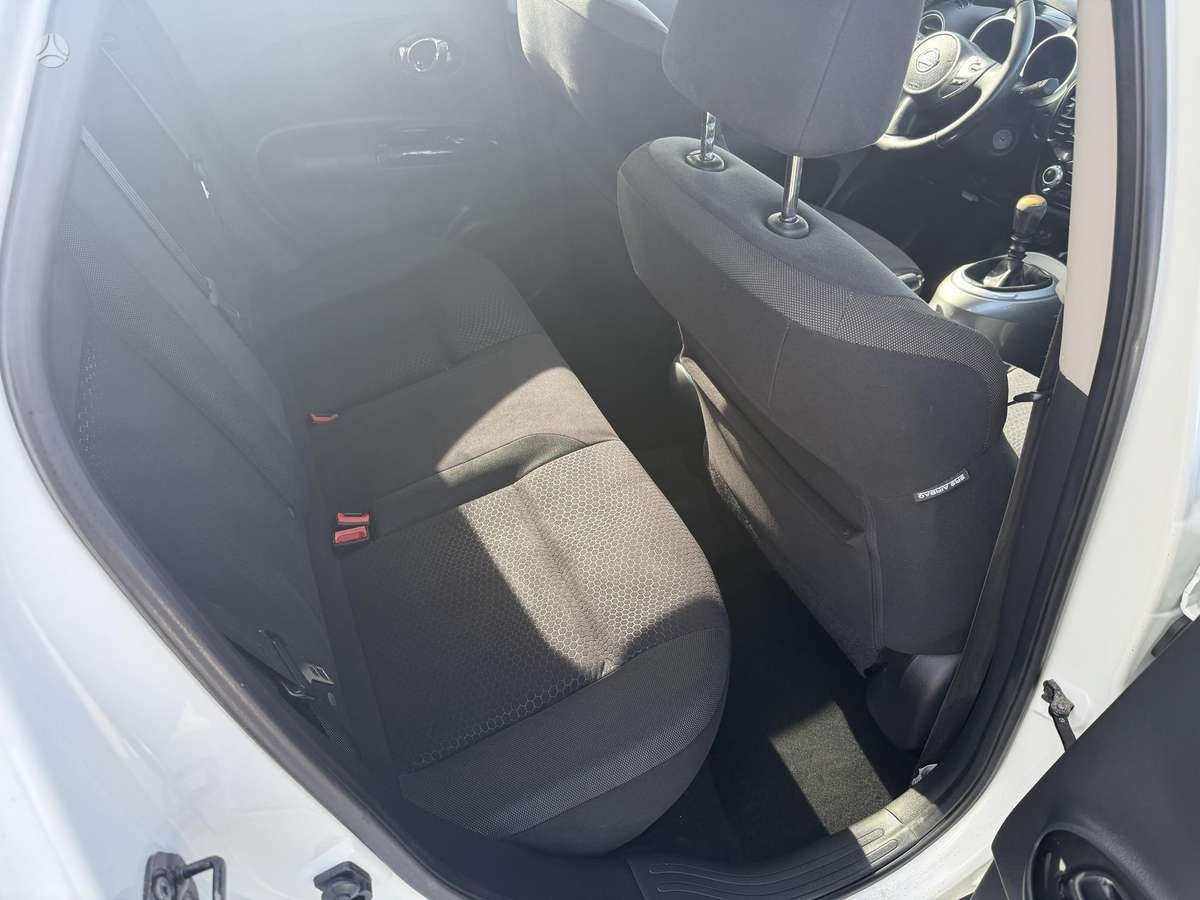 Nissan Juke 2013 — photo 13