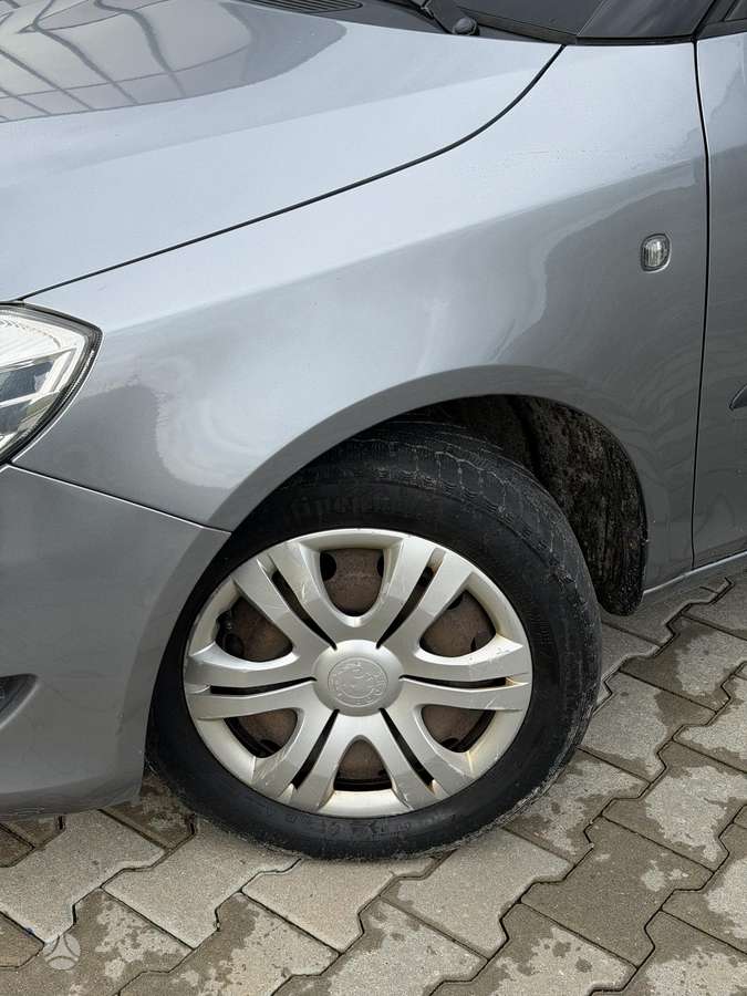 Skoda Roomster 2013 — photo 20
