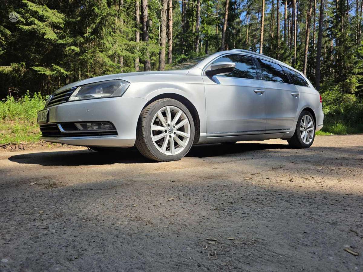 Volkswagen Passat 2011 — photo 5
