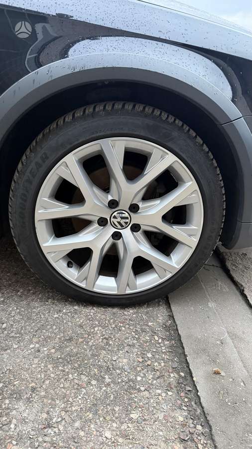 Volkswagen Passat 2013 — photo 16
