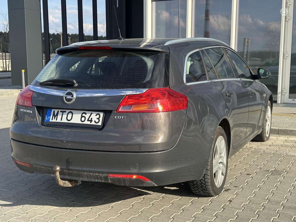 Opel Insignia 2013 — photo 7