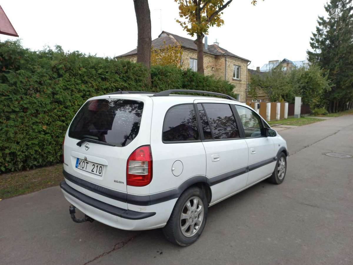 Opel Zafira 2004 — engine 1995 cm³, 101 HP (74kW)