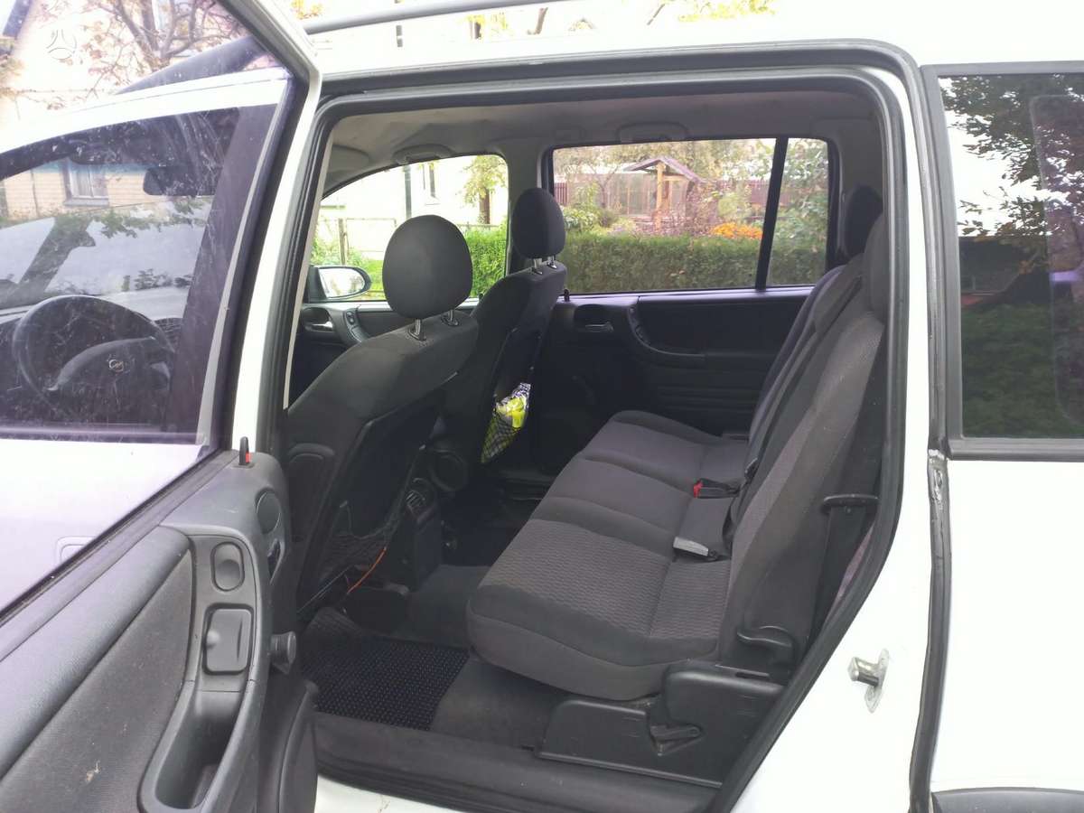 Opel Zafira 2004 — photo 9