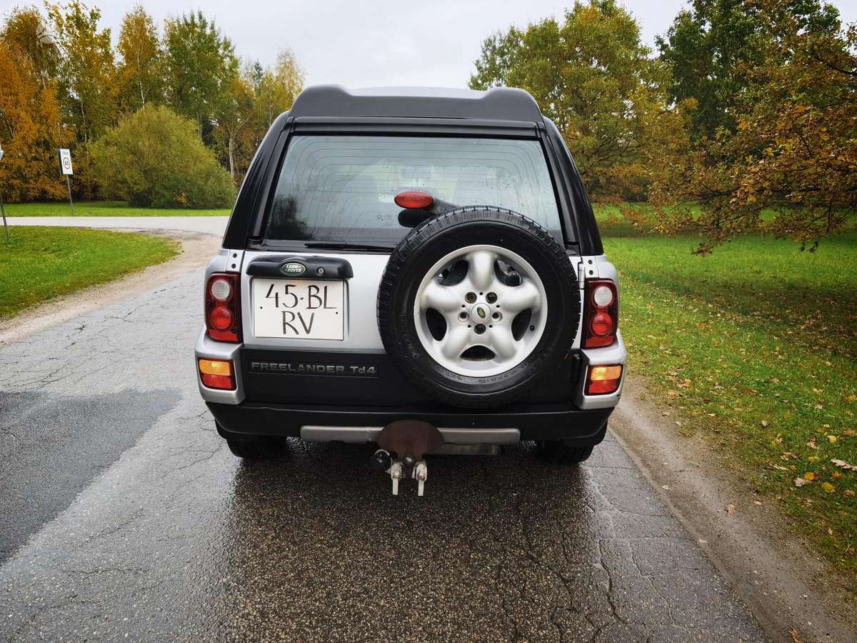 Land Rover 2004 — photo 5