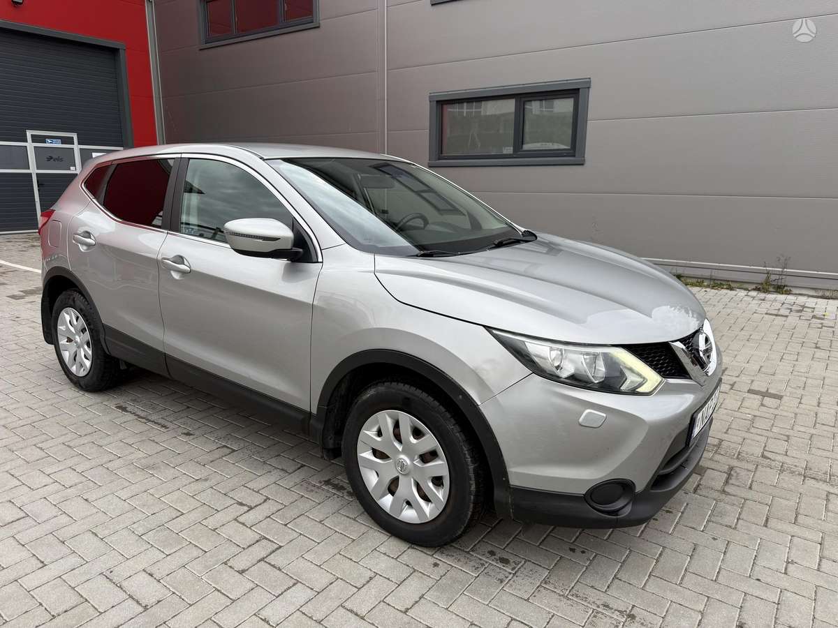 Nissan Qashqai 2014 — салон