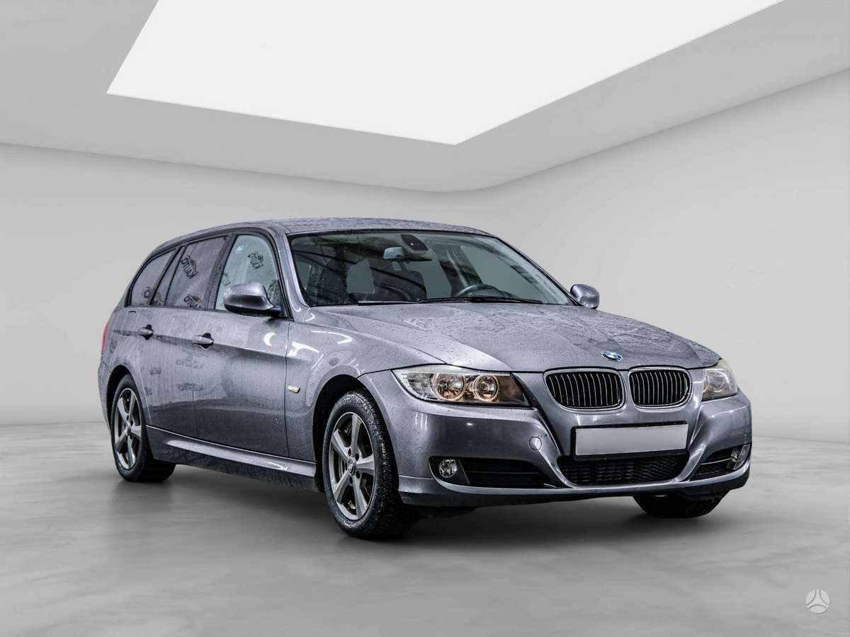 BMW 320 2010 — engine 2000 cm³, 177 HP (130kW)
