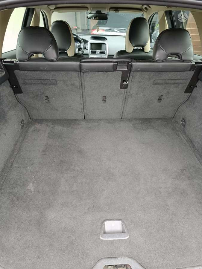 Volvo XC60 2009 — photo 11