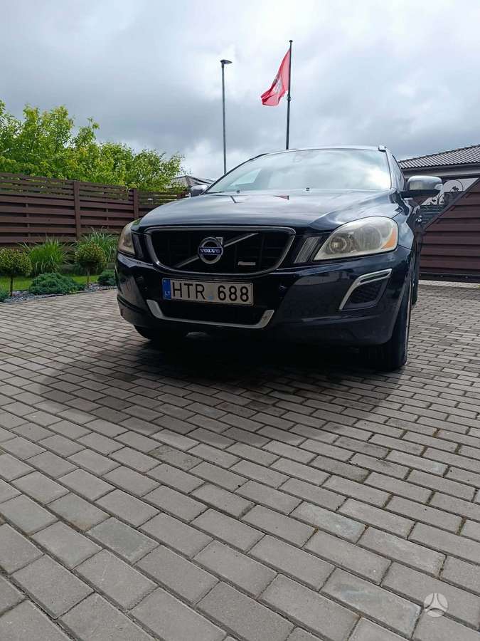 Volvo XC60 2009 — photo 6