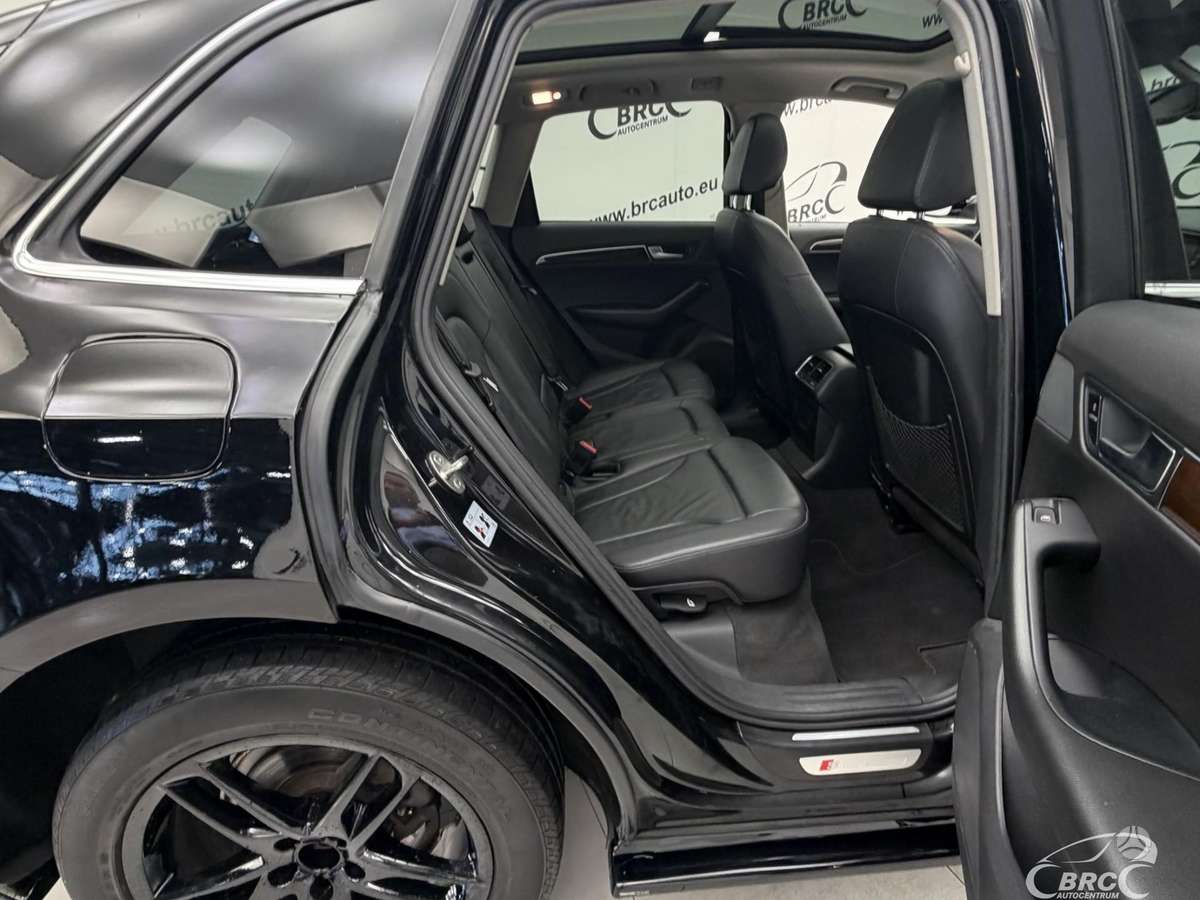 Audi Q5 2011 — photo 10